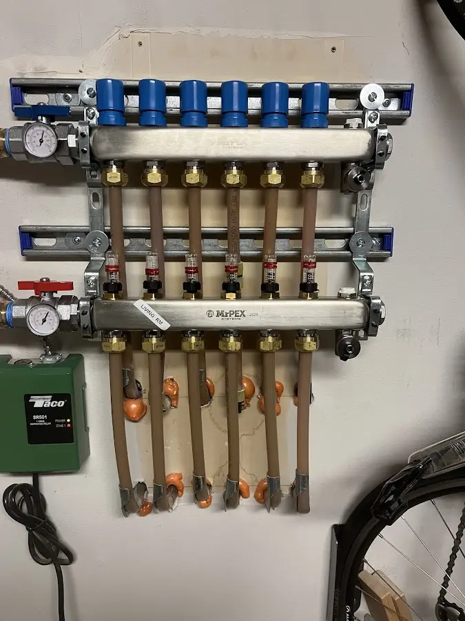 Plumber performing Leak Detection at a residential property in Union City